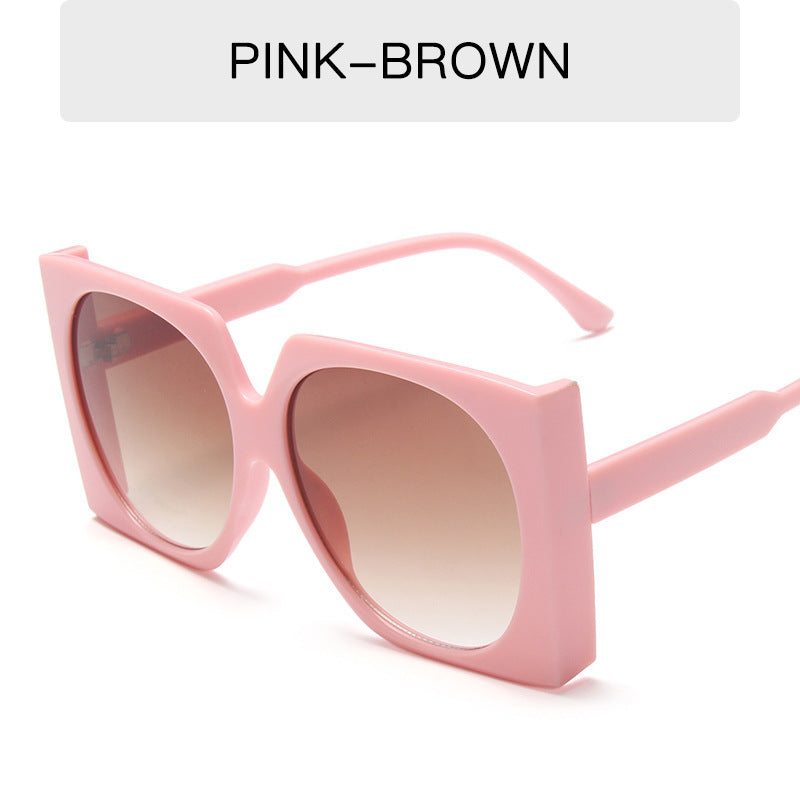 Damen Oversized Sonnenbrille im eleganten Rahmen Karnz