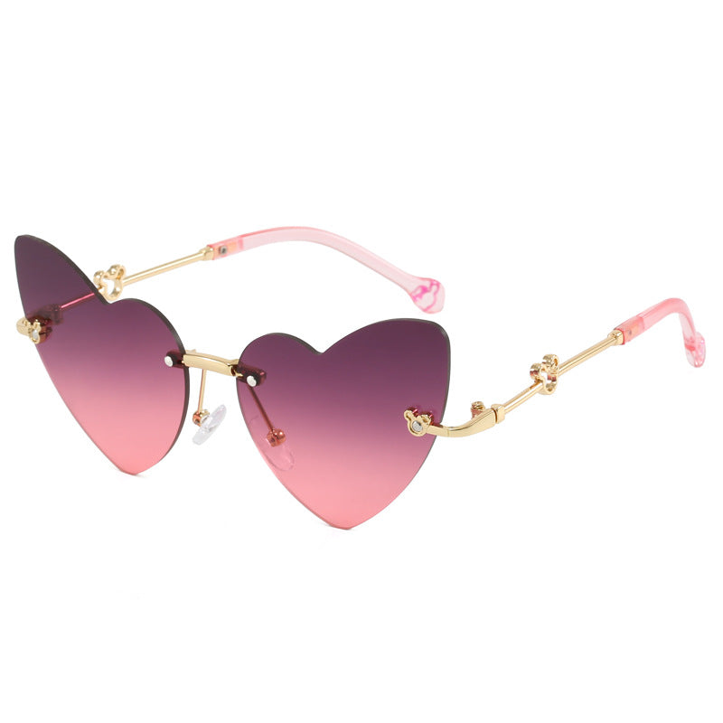Damen Herzförmige Sonnenbrille mit verziertem Rahmen Karnz