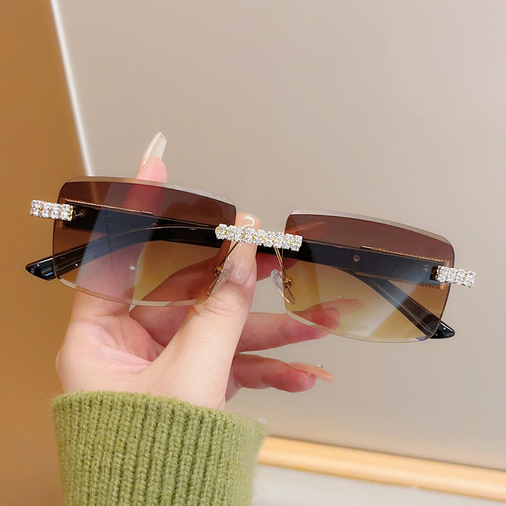 Dekorativer quadratischer Rahmen Modetrends Sonnenbrille Karnz