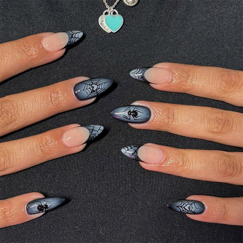 Spider-Themen Press-On Nagelset Karnz