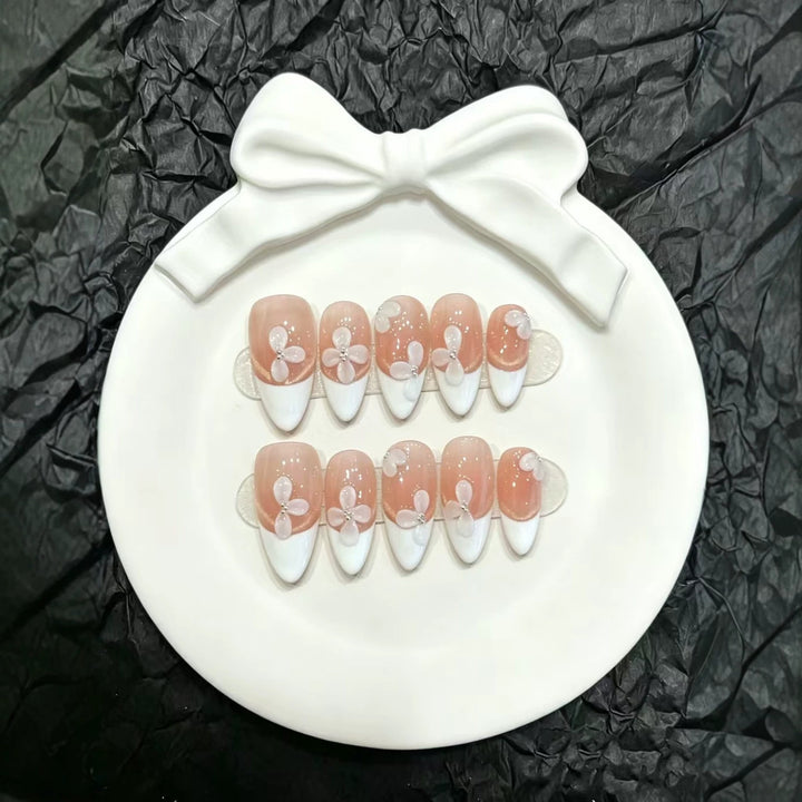 Französische Tip Blumen Press-On Nagel Set