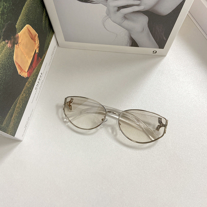 Modische Cat-Eye Sonnenbrille mit Goldenem Rahmen Karnz