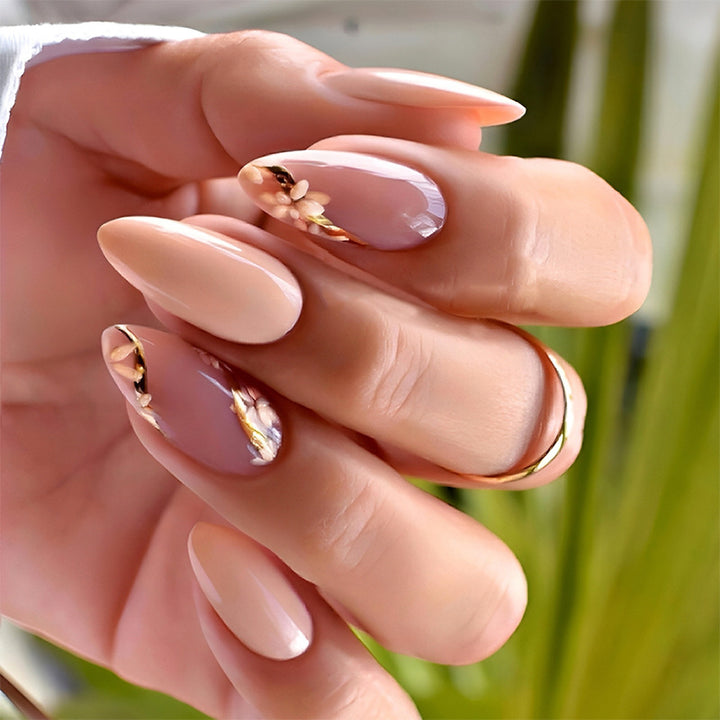 Premium Press-On Nail Set mit Floralakzenten Karnz