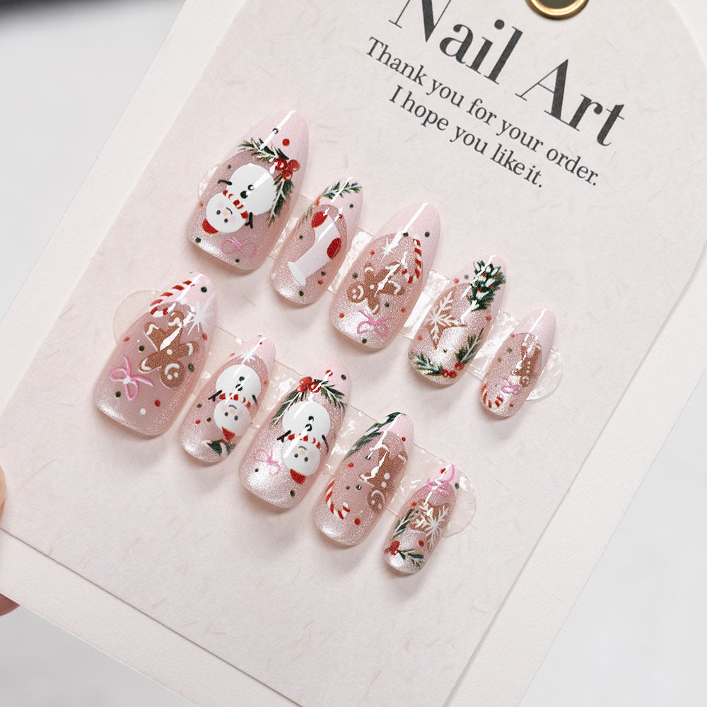 Festliche Feiertags-Nagelkunst