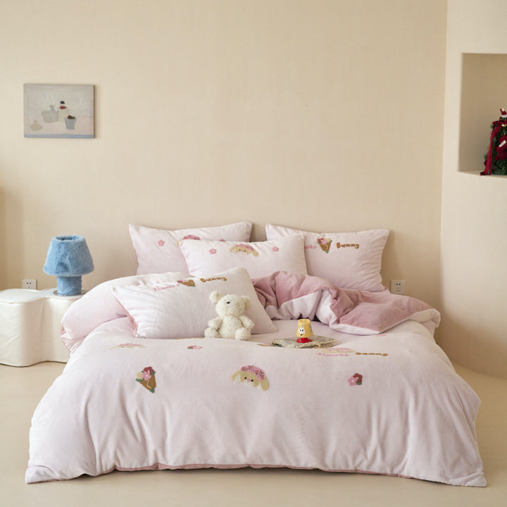 Plüsch Besticktes Fleece Bettbezugset mit Bienenmotiv und Kissenbezügen
