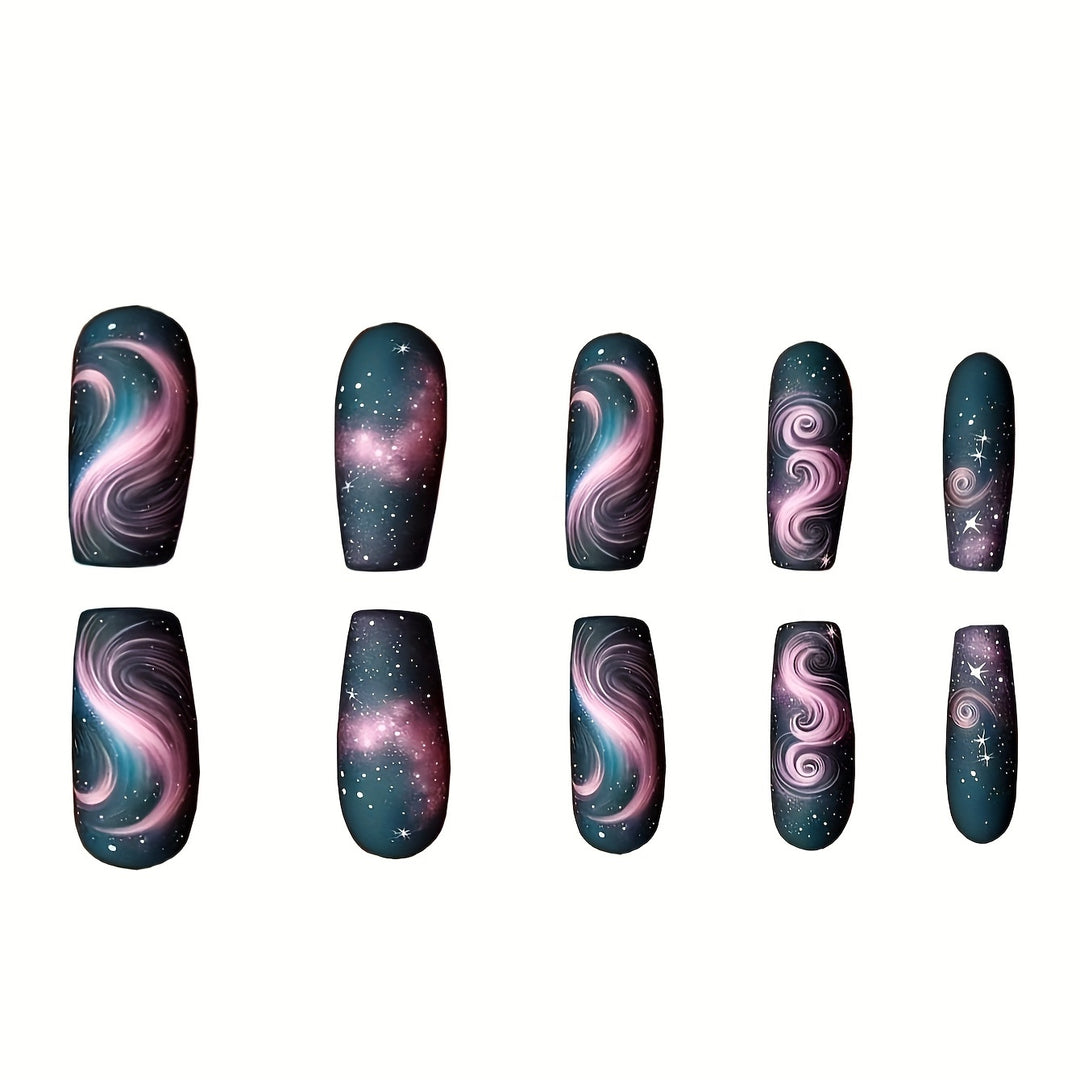 Künstlerische galaktische Nagelverzierungen Karnz