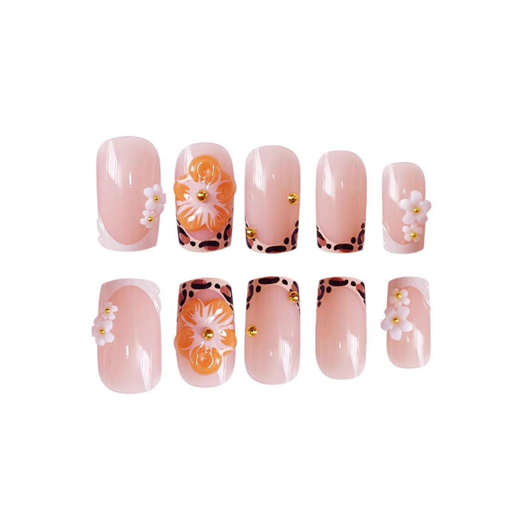Künstlerisches Florales Nagelkunstset Karnz
