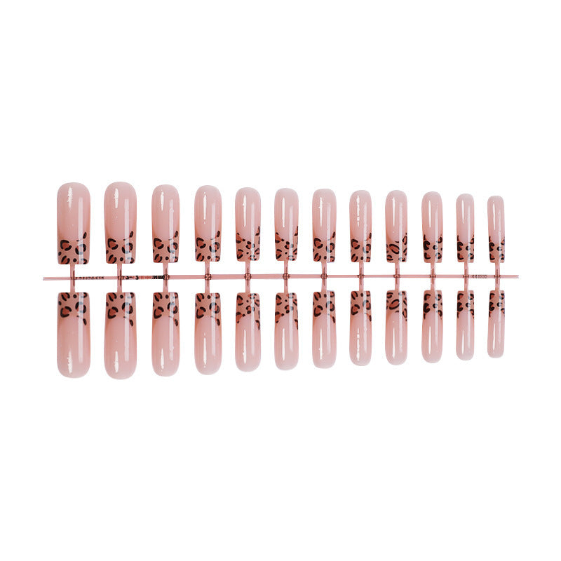 Stylisches Leopard-Print Press-On-Nagel-Set Karnz