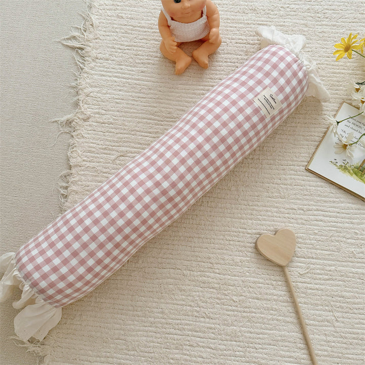 Rüschengingham-Kinderzimmer-Polsterkissen mit Bärenapplikation