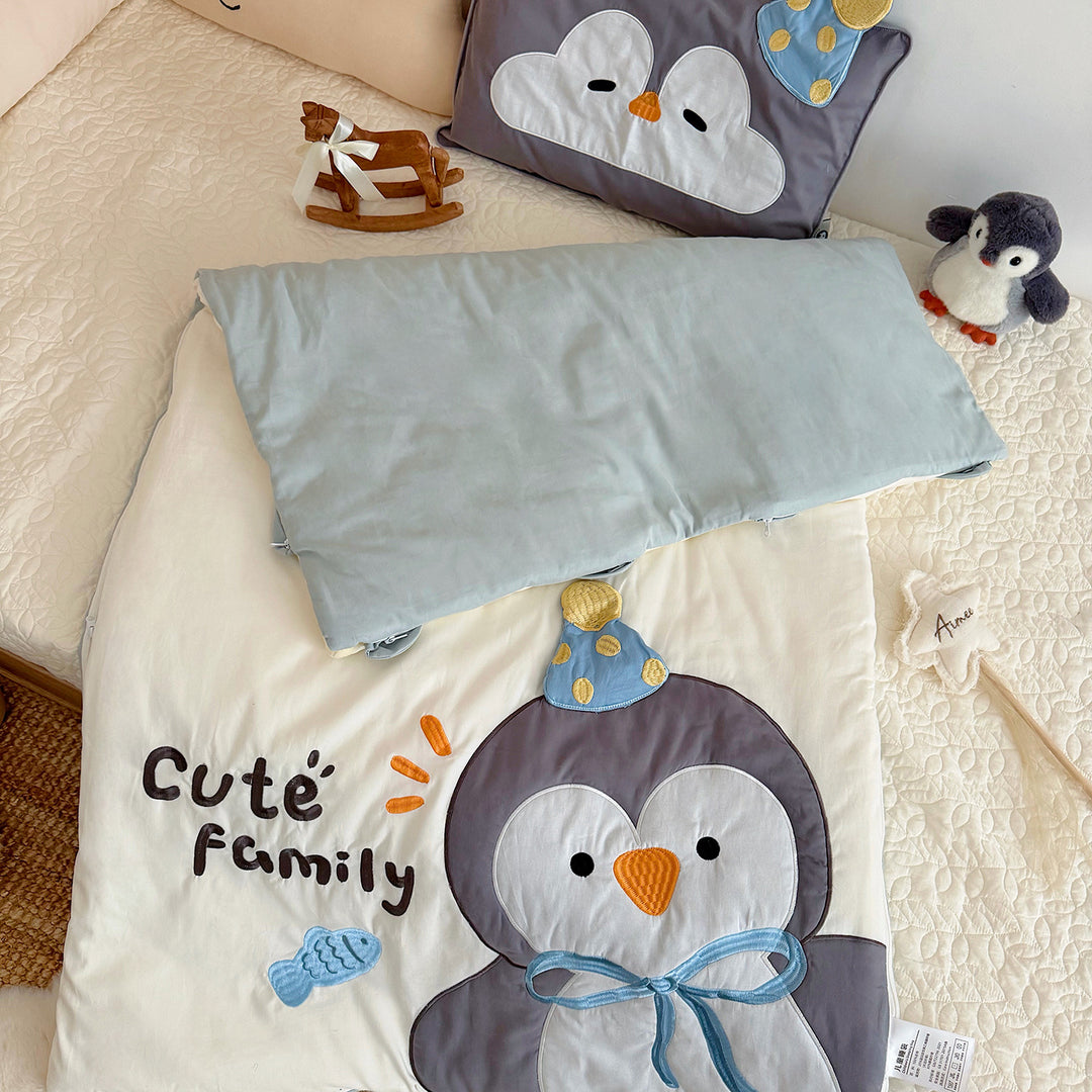 Kinder-Schlafsack und Kissenbezug-Set mit gesteppter Applikation Hundemotiv