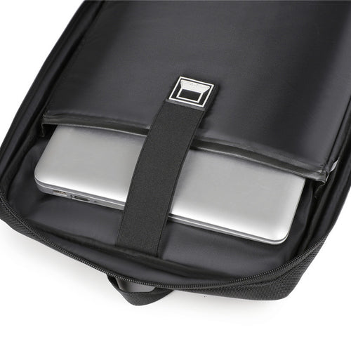 Professioneller High-Capacity Tech-Rucksack Karnz