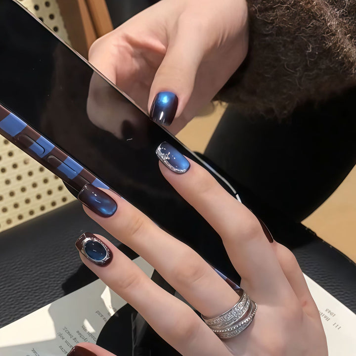 Kunstnägel Im Eleganten Ombre-Stil mit Kristallverzierungen Karnz