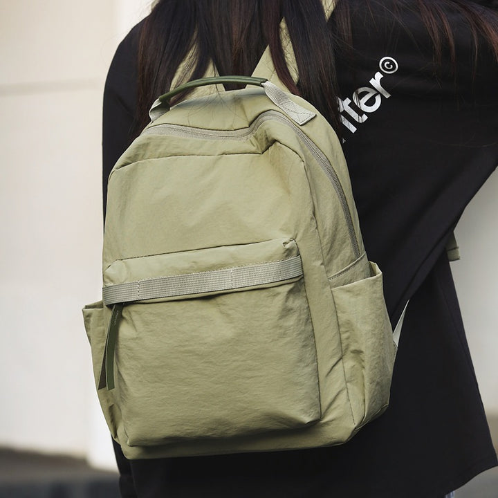Funktionaler Rucksack für den täglichen Gebrauch Karnz