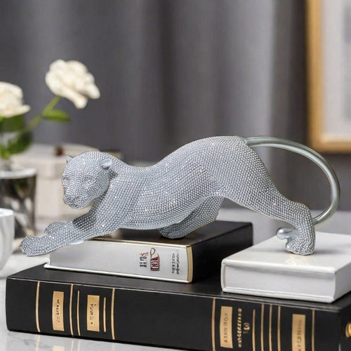 Elegante Dekofigur eines Panther Karnz