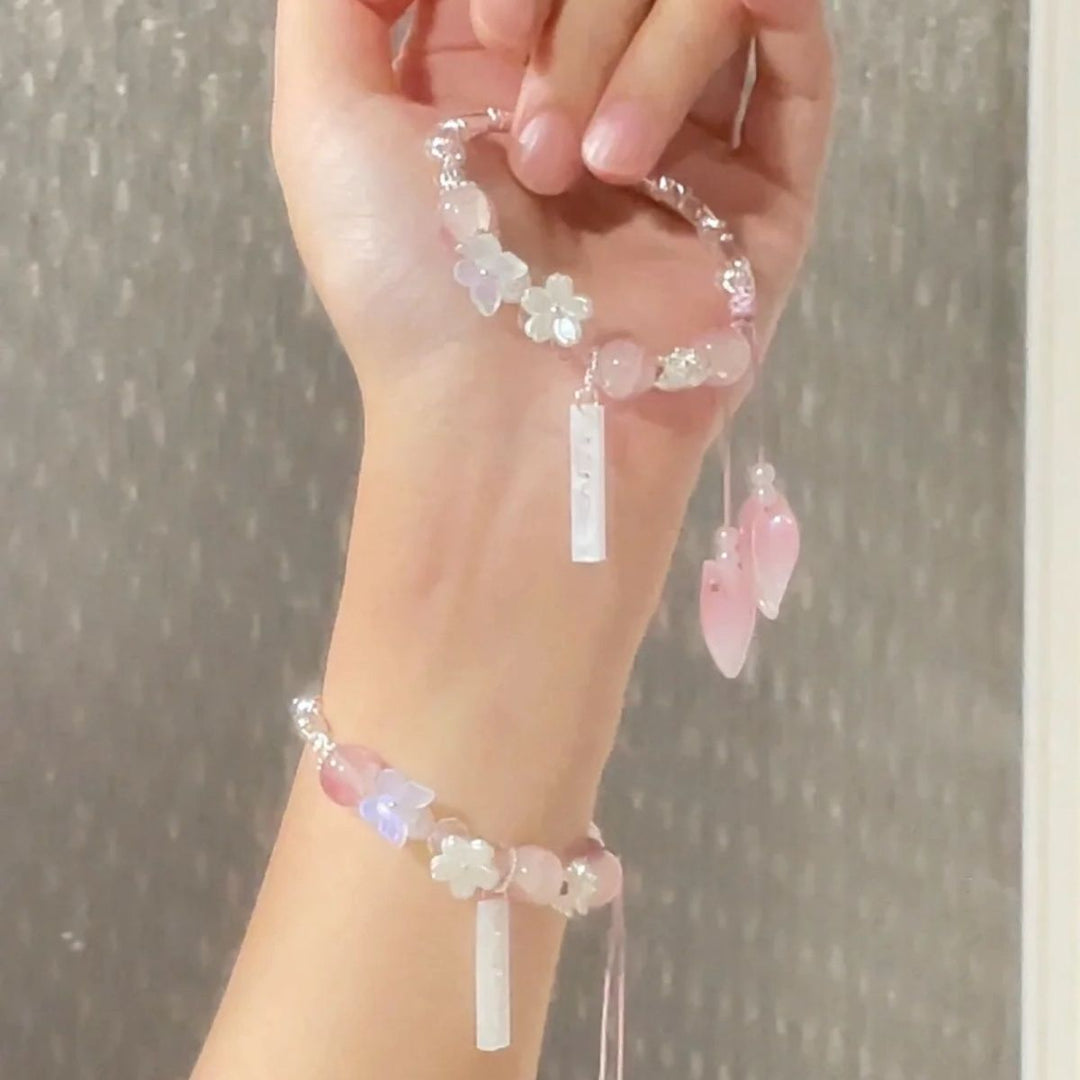 Floral Perlencharme Armreif Karnz