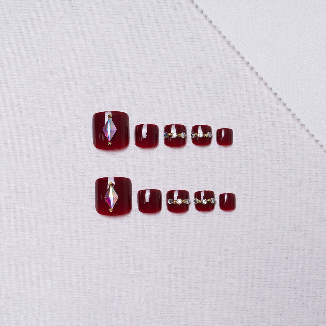 Dekorative Strass-Pediküre-Nagelkunst  1791110367