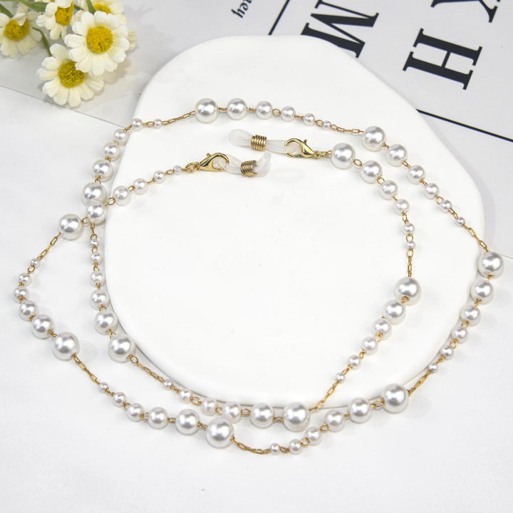 Elegante Perlenbesetzte Brillenkette Karnz