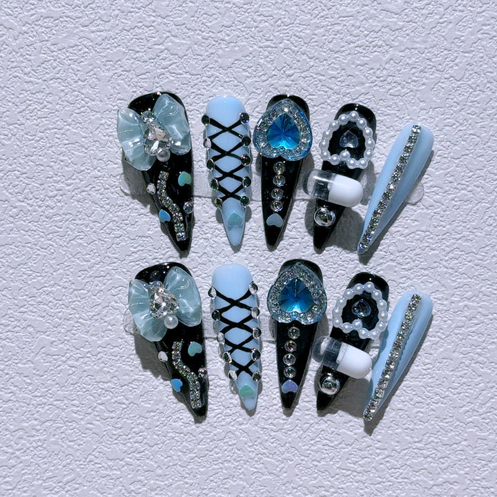 Glamouröse Nagelkunst Verlängerungen