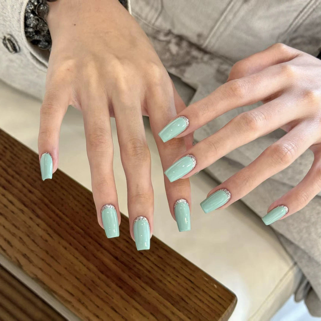 Elegante Glitter Französische Tipp Nagelverlängerungen