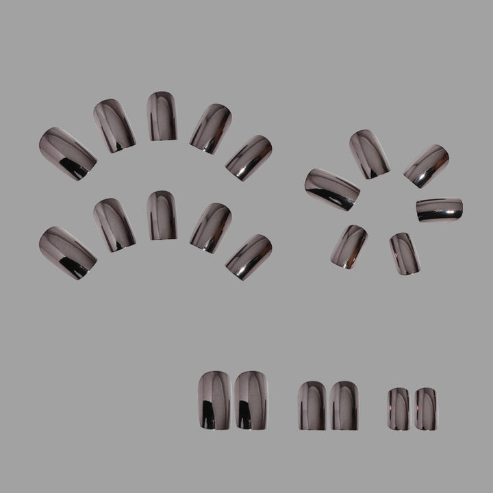 Glänzendes Press-On Nagelset Karnz