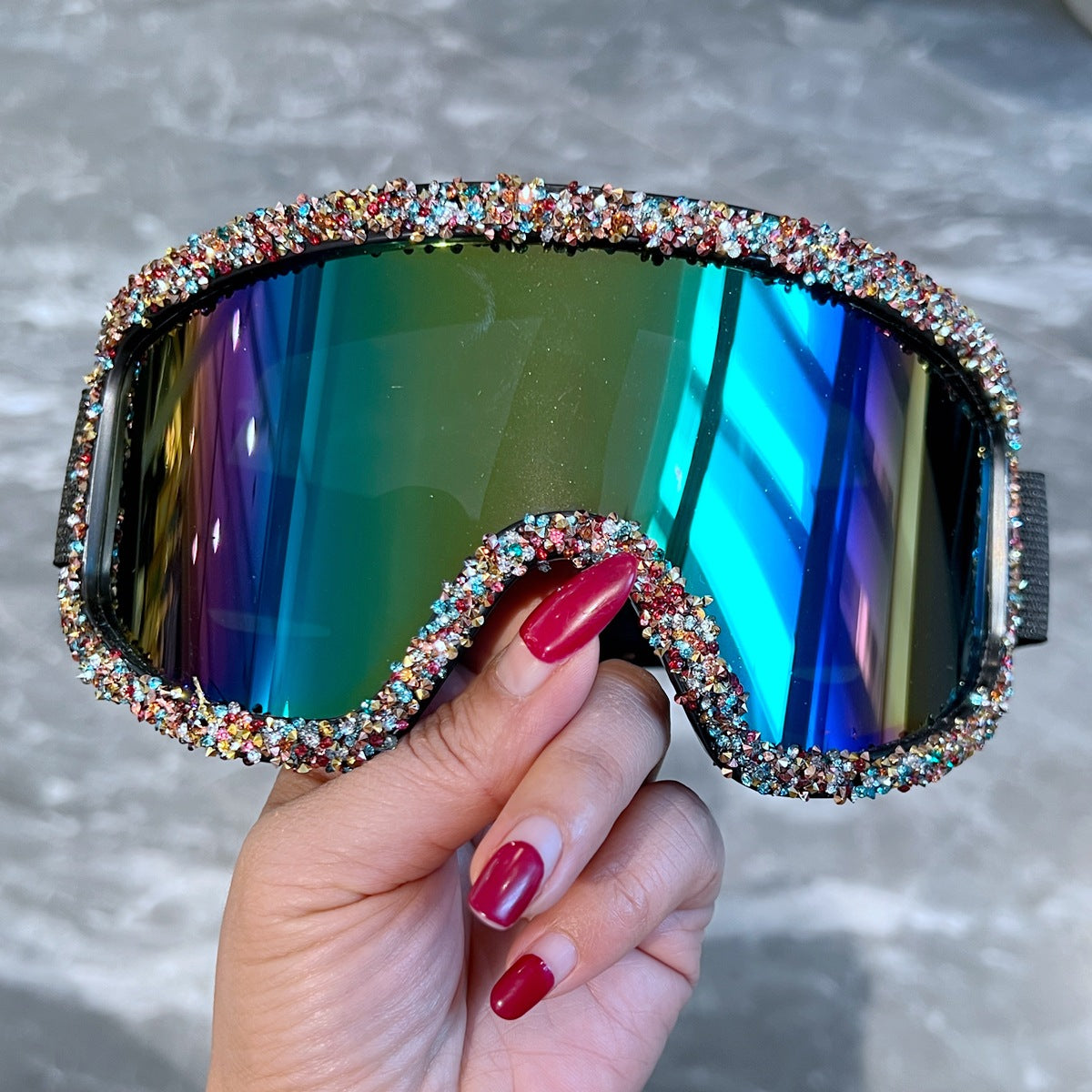 Damen Skisport-Brille mit funkelnder Kristallverzierung Karnz