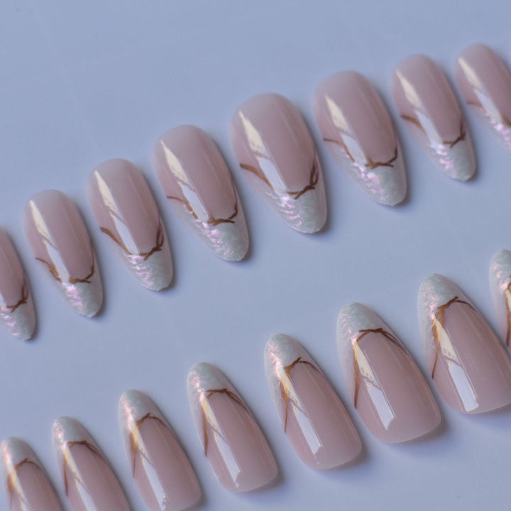 Stilvolle Lange Stiletto Press-On Nägel Karnz