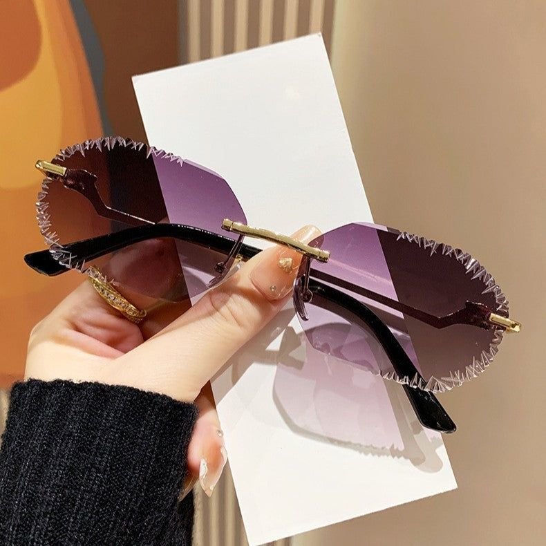 Damen extravagante Sonnenbrille mit blumenförmigem Design und hochwertigem UV-Schutz Karnz