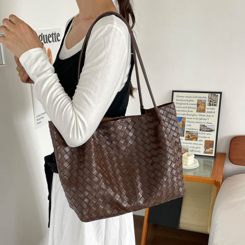 Woven Leather Tote Bag mit Reißverschlussbeutel