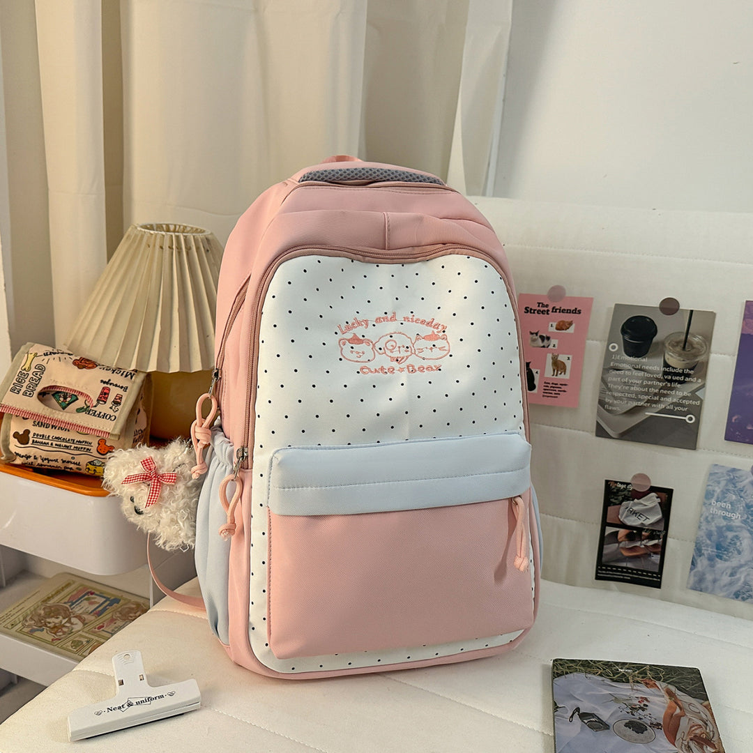 Niedlicher gepunkteter Rucksack