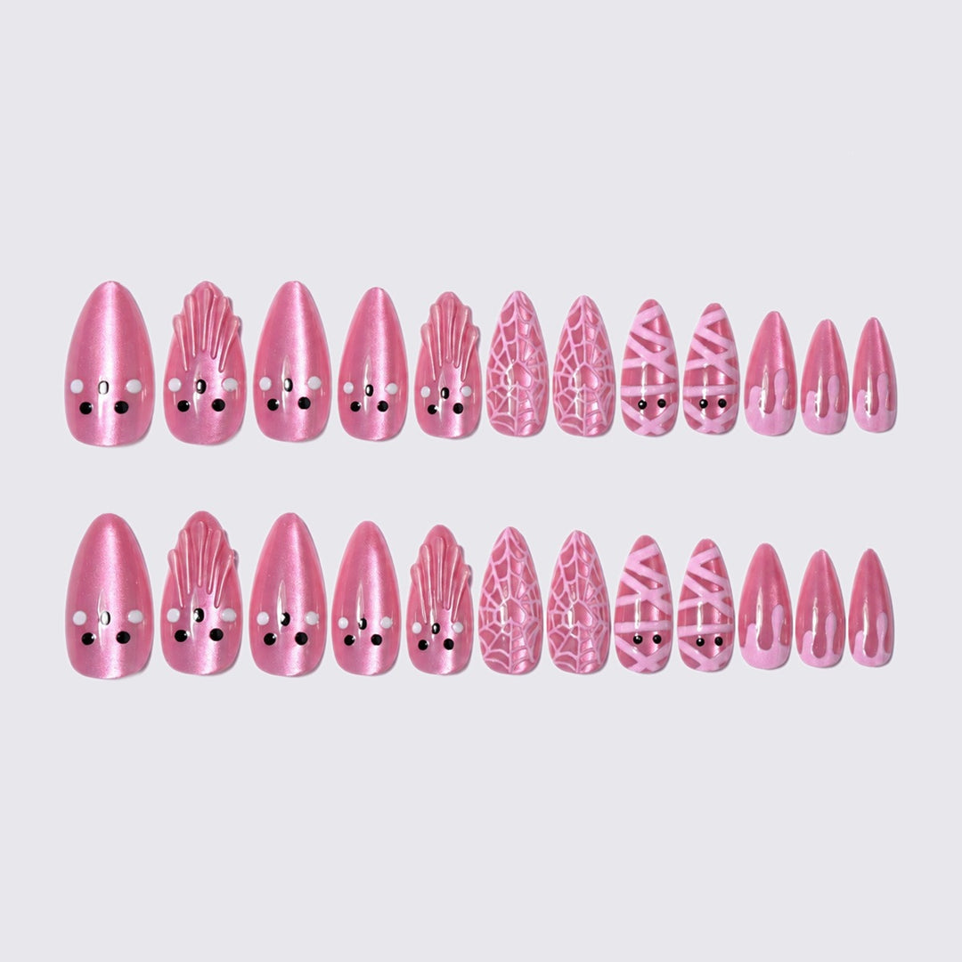 Kreatives Kunstnagelset Karnz