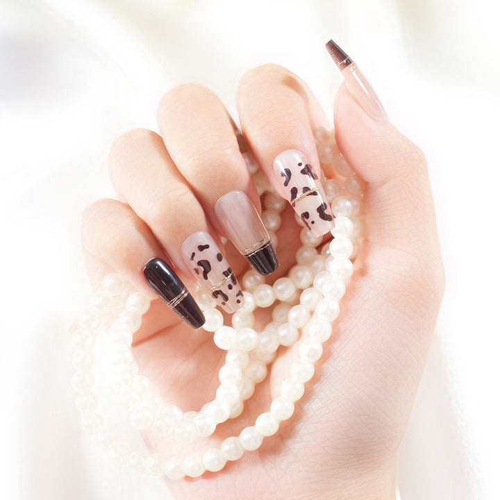 Elegante Press-On-Nagelspitzen Karnz