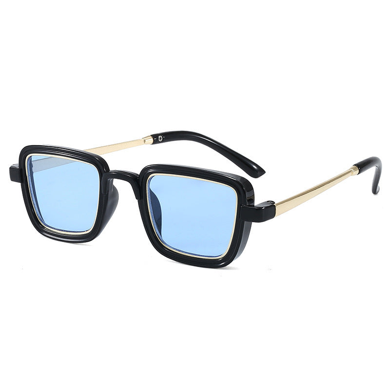 Damen quadratische Sonnenbrille mit transparentem Rahmen und goldenen Akzenten Karnz