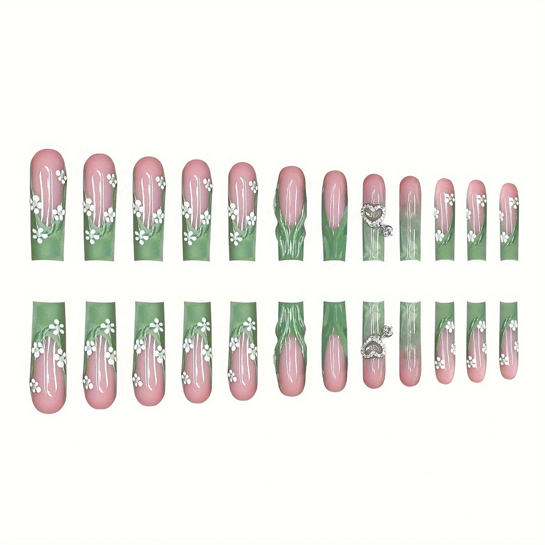 Florale 3D dekorative Nagelkunst Karnz