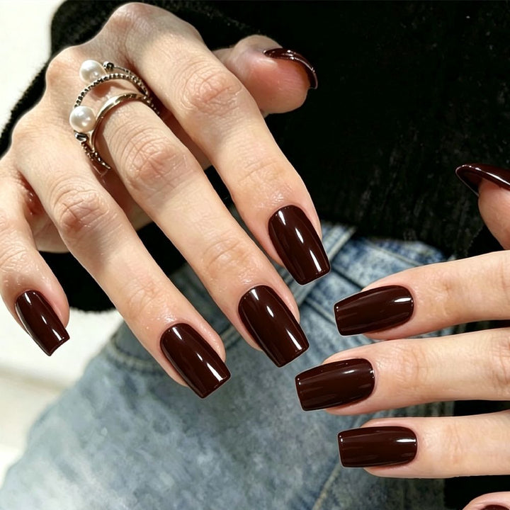 Klassisches Press-On Nagelset