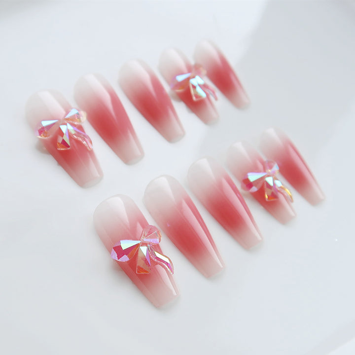 Elegantes Ombre Press-On Nageldesign