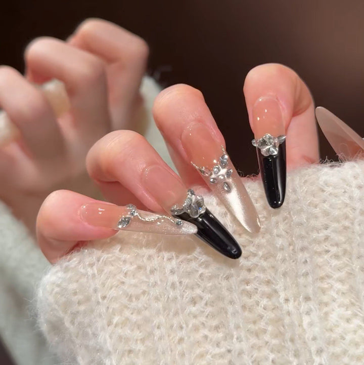 Trendy Acryl Press-On Nagelverlängerungen Karnz