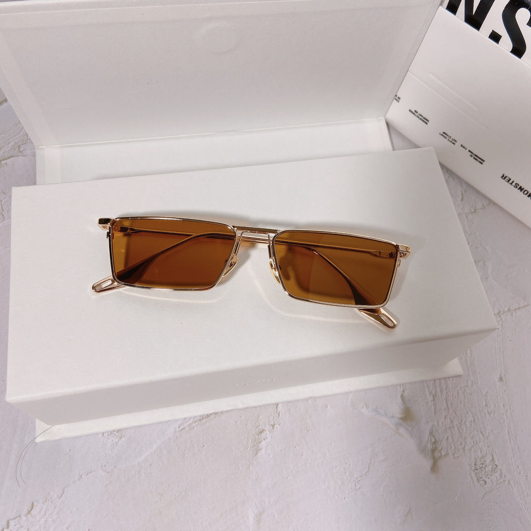 Modische Sonnenbrille mit Rechteckigem Metallrahmen Karnz