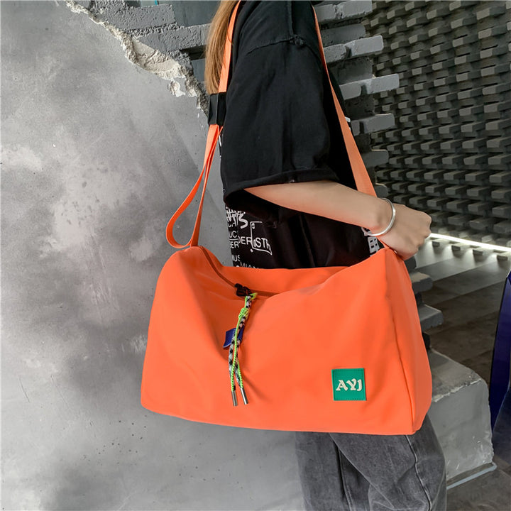 Stylische Crossbody Duffle Bag Karnz