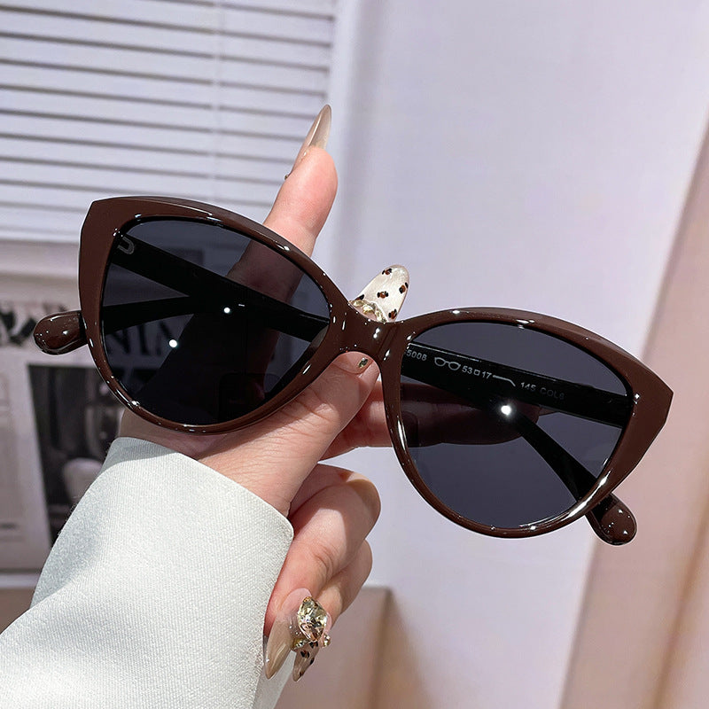 Damen Cat-Eye Sonnenbrille mit modischem und robustem Rahmen Karnz
