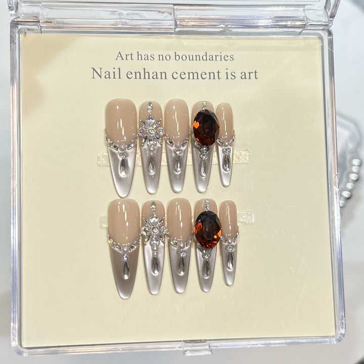 Glamouröses mit Strass verziertes Press-On Nageldesign-Set