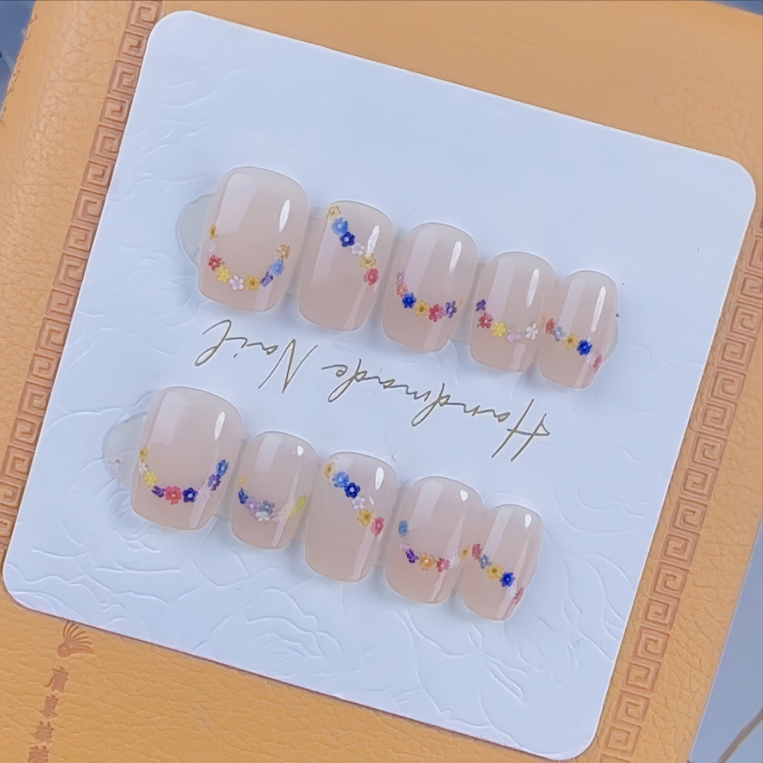 Einzigartiges Design Press-On Nagelset Karnz