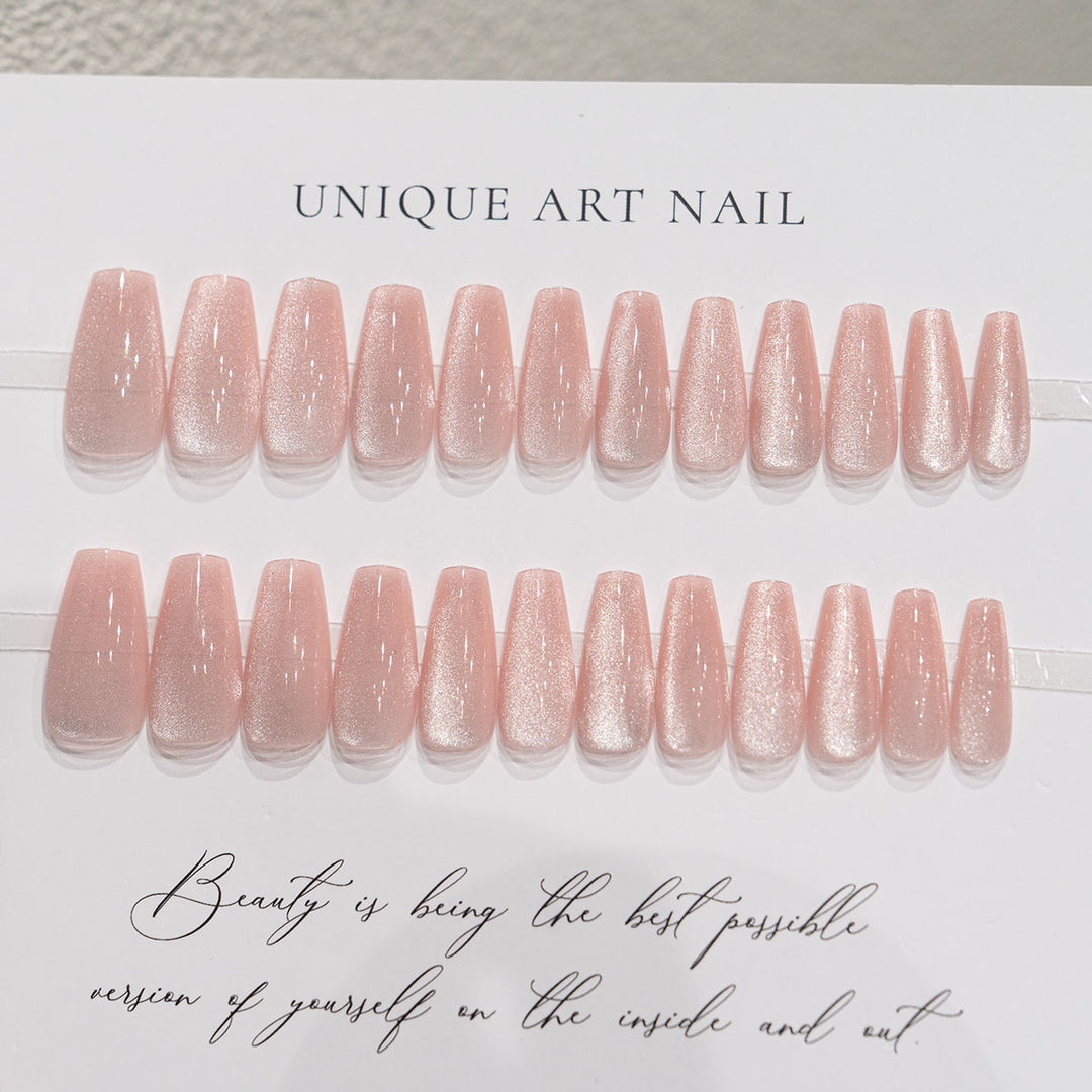 Press-On Nagelkunst mit glänzendem Finish