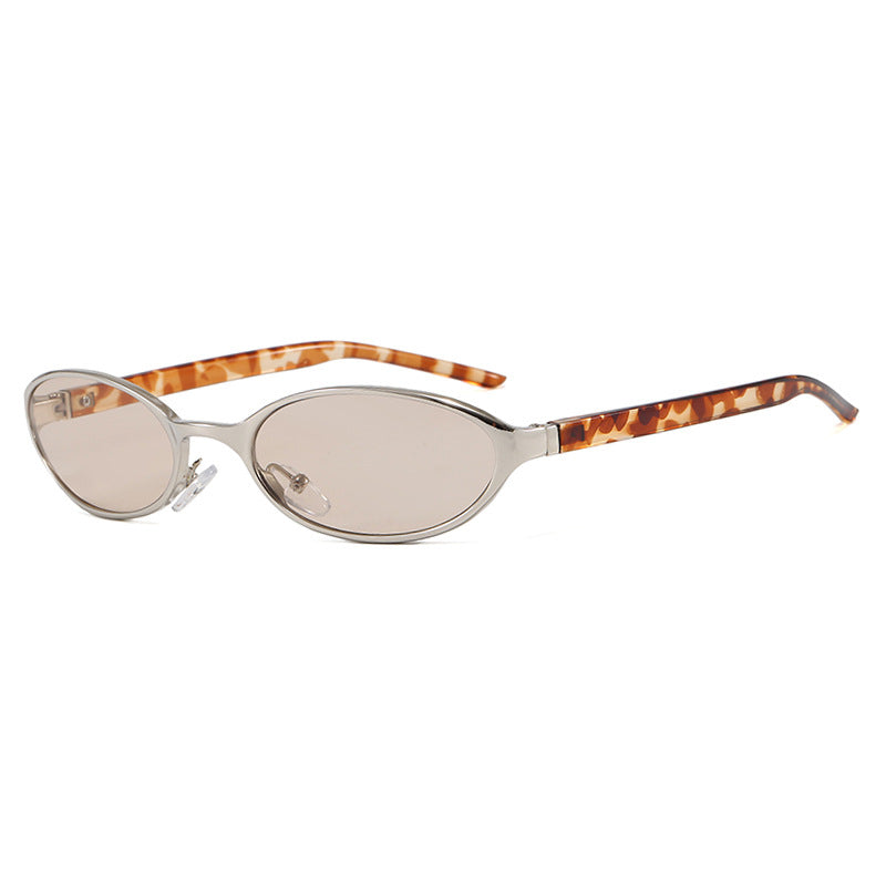 Damen elegante Sonnenbrille mit schützendem UV-Filter und schmalem Rahmen Karnz