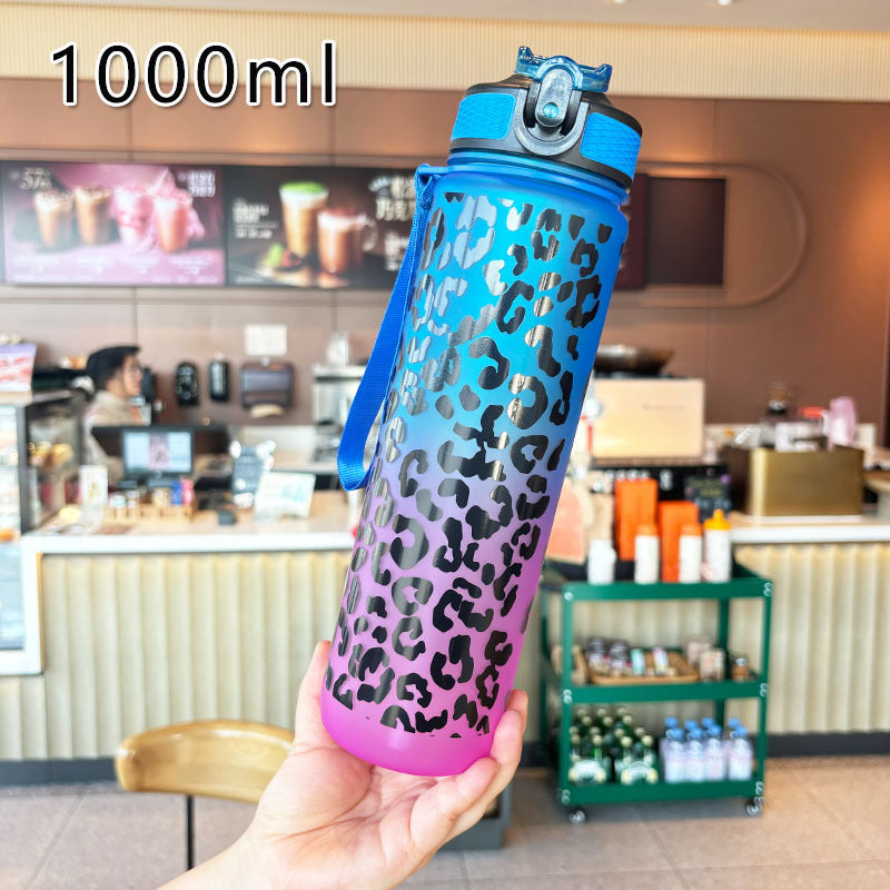 Damen Sportliche Trinkflasche Karnz