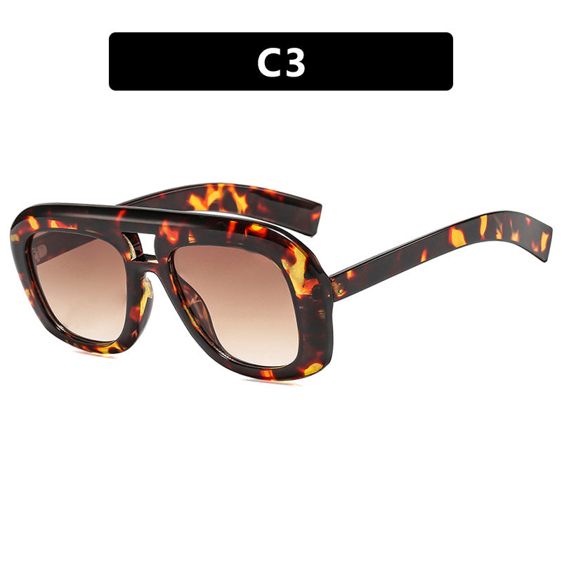 Damen markante Sonnenbrille im eleganten Stil Karnz