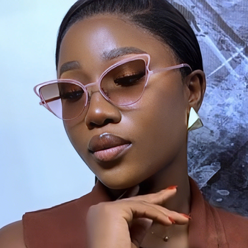 Damen Cat-Eye Brille mit edlem Metallrahmen und komfortabler Passform Karnz