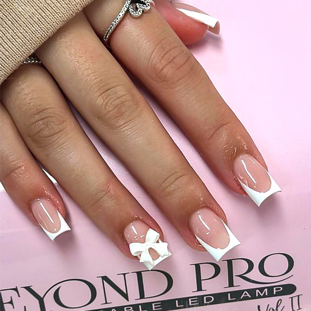 Elegante Press-On Nagelspitzen Set Karnz