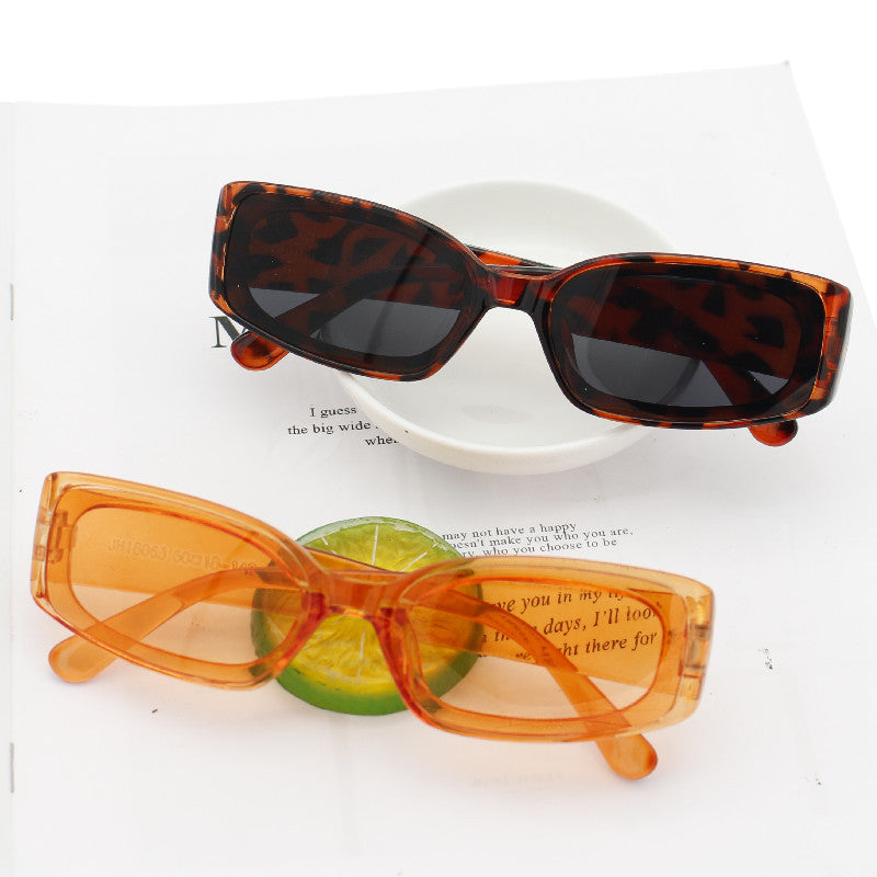 Damen exklusive oversized Sonnenbrille im modernen Design Karnz