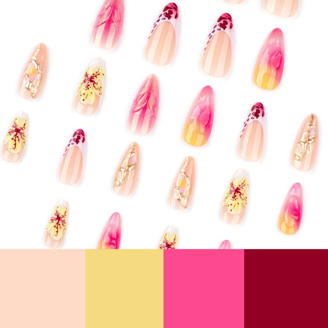 Kunstvolle Nagelverlängerungen mit Blüten- und Ombre-Design Karnz