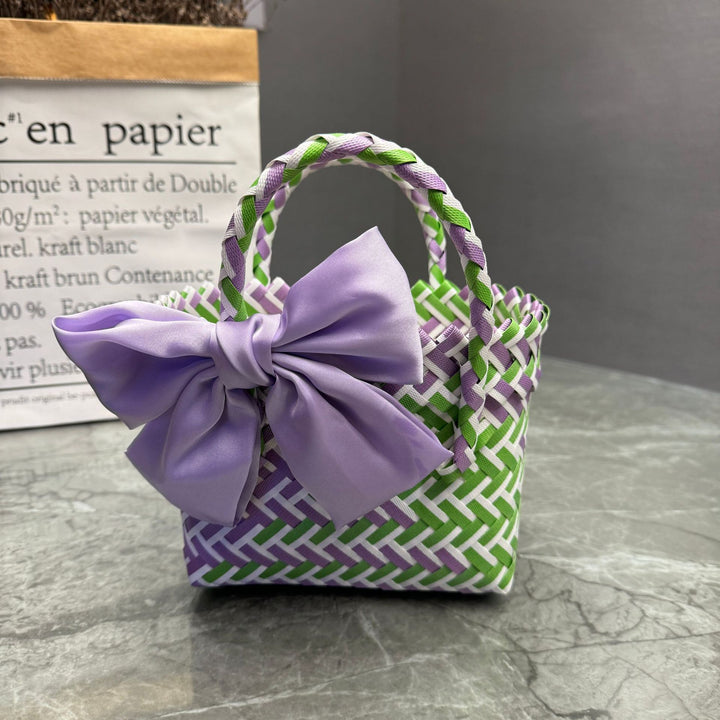 Verspielte und Handgefertigte Mini-Tasche Karnz